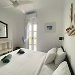 Mykonos Waterfront House Walk To Private * Ornos (Mykonos)